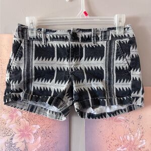 American Eagle Outfitters Black and Gray Patterned Shorts